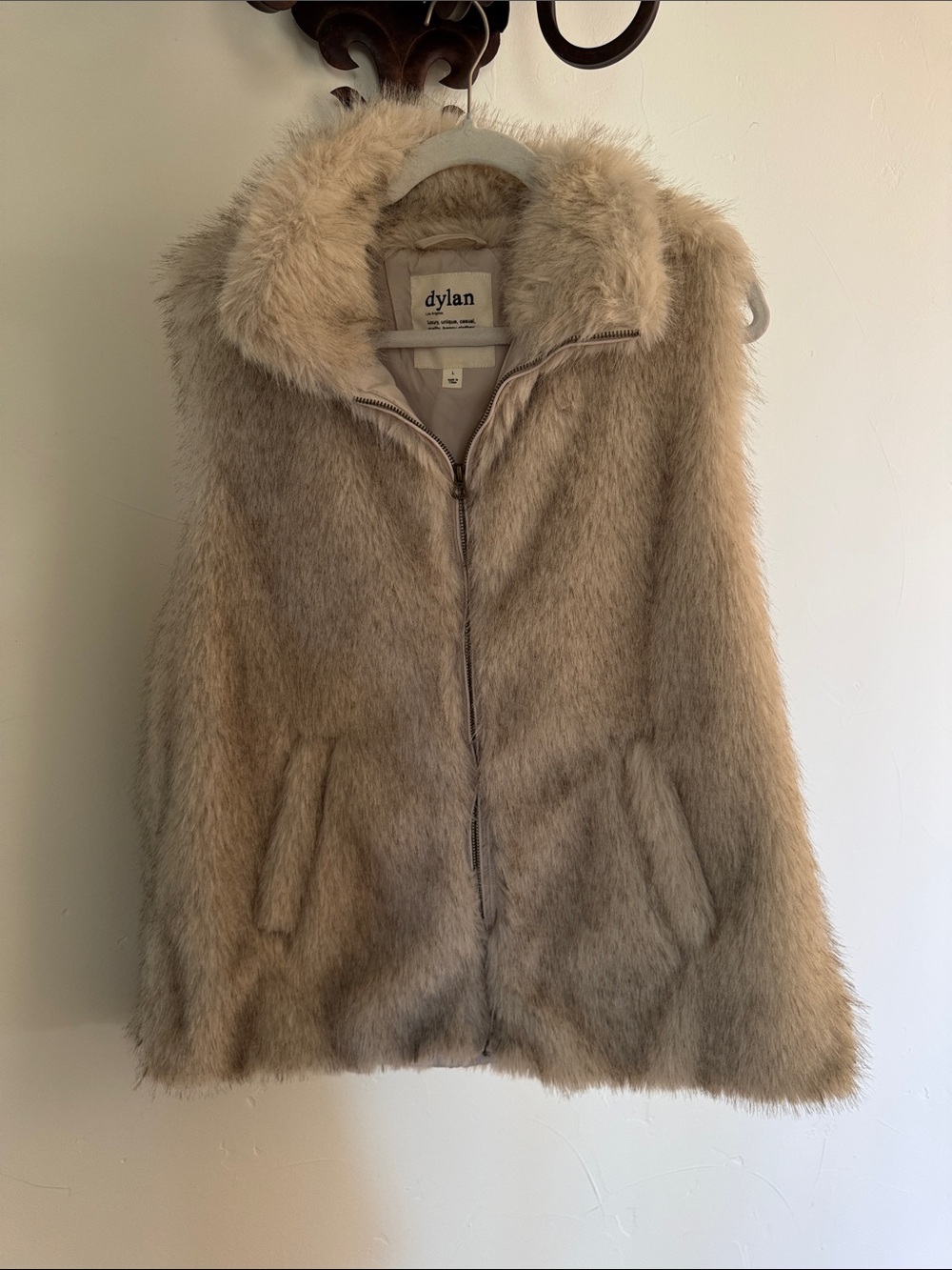 dylan Faux Fur Vest w/ zip closure and side zips
